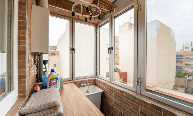 Venta - Apartamento / piso -
Torrevieja - Playa Del Cura