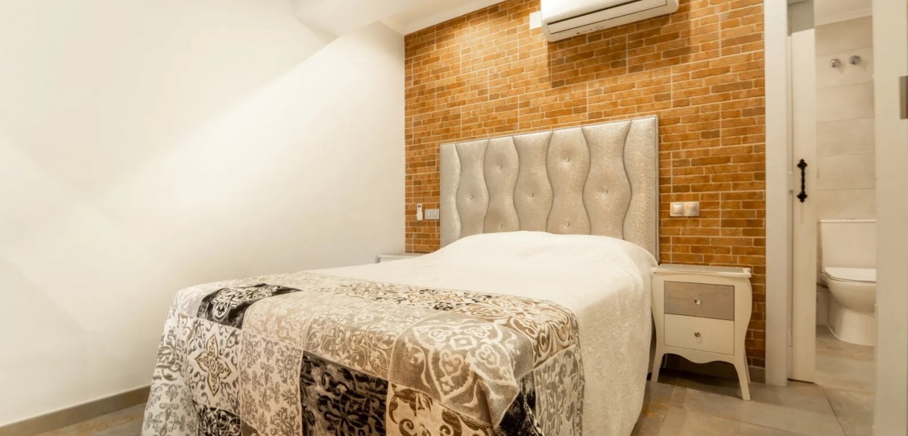 Venta - Apartamento / piso -
Torrevieja - Playa Del Cura