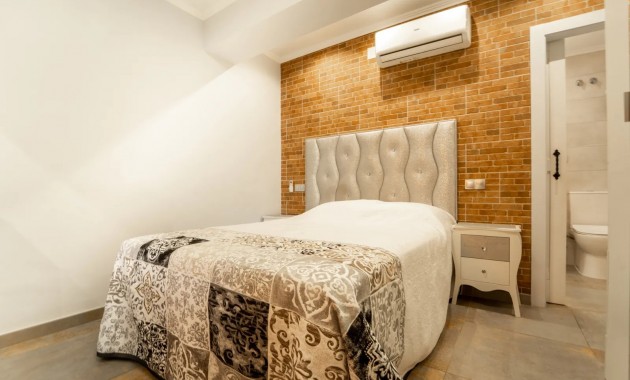 Venta - Apartamento / piso -
Torrevieja - Playa Del Cura