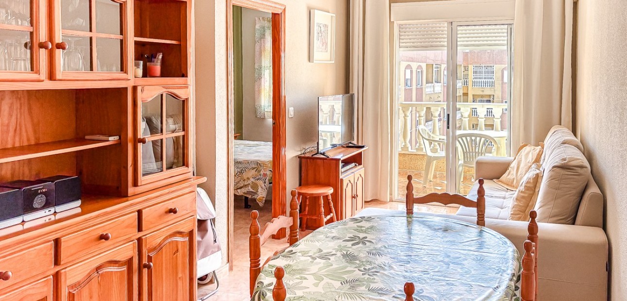 Venta - Apartamento / piso -
Torrevieja - Parque de las Naciones