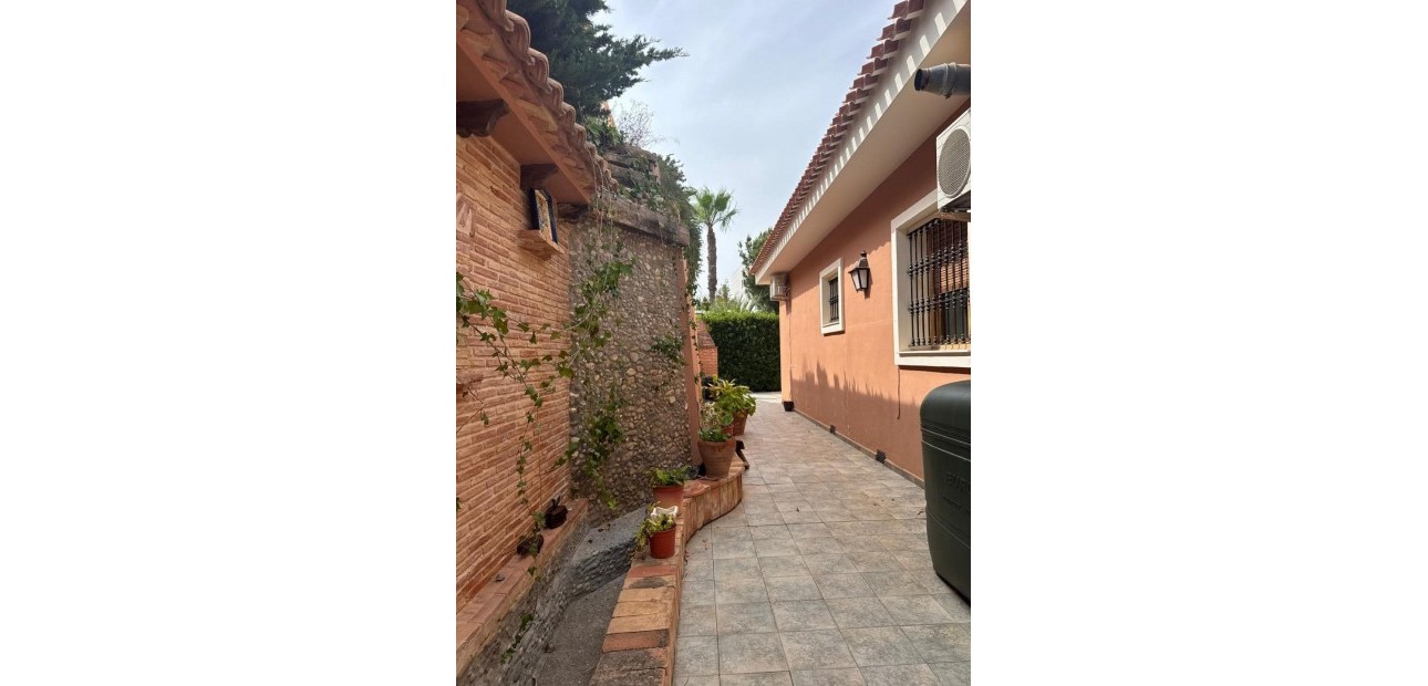 Venta - Villa -
Torrevieja - Los Balcones - Los Altos del Edén