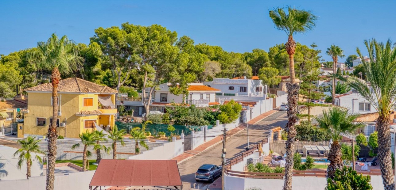 Venta - Villa -
Torrevieja - Los Balcones - Los Altos del Edén