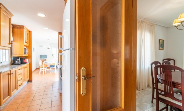 Venta - Villa -
Orihuela Costa - La Zenia