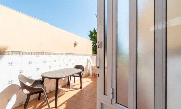 Venta - Villa -
Orihuela Costa - La Zenia
