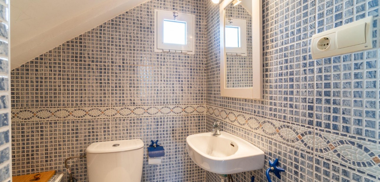 Venta - Villa -
Orihuela Costa - La Zenia