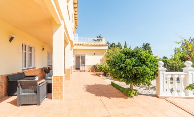 Venta - Villa -
Orihuela Costa - La Zenia