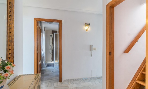 Venta - Villa -
Orihuela Costa - La Zenia