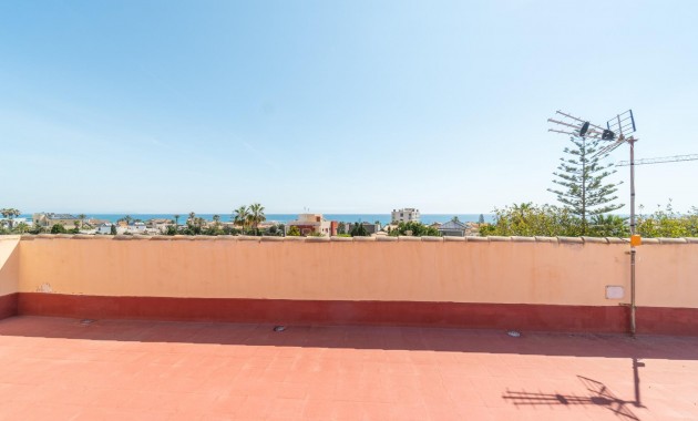 Venta - Villa -
Orihuela Costa - La Zenia