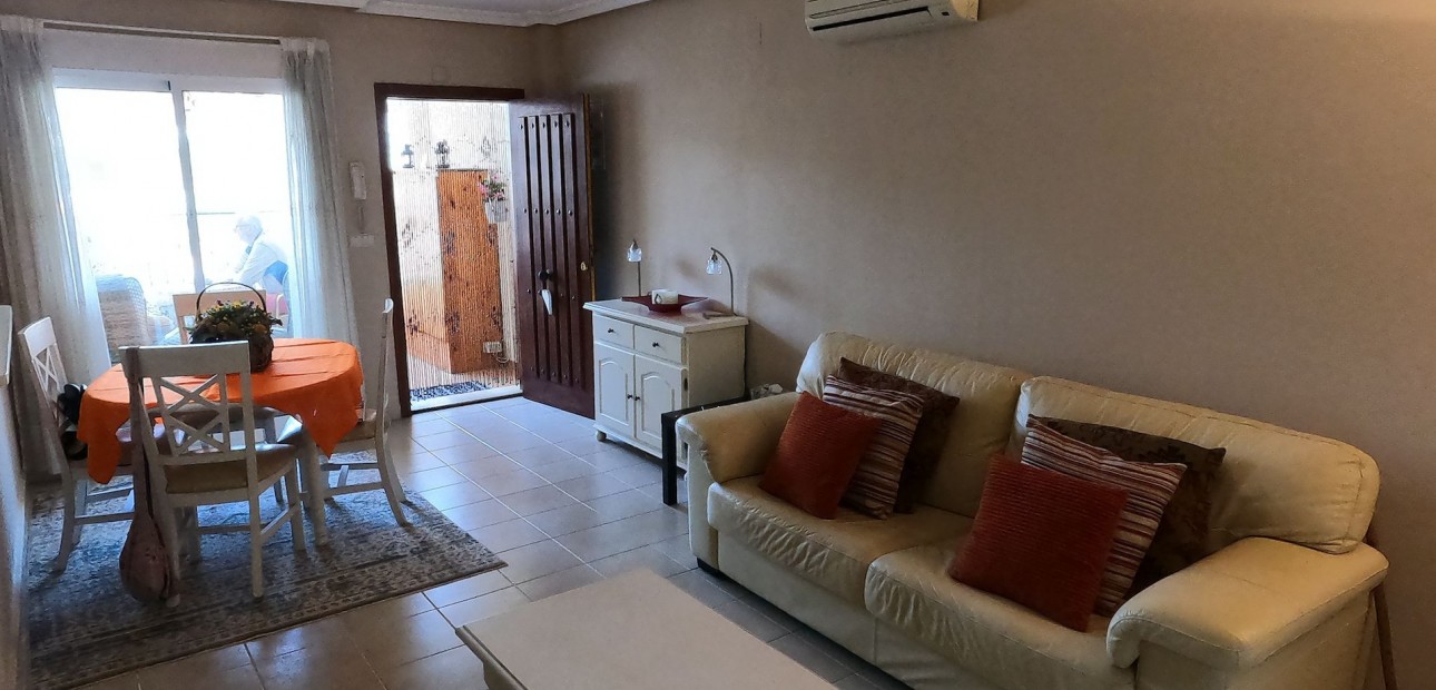 Venta - Apartamento / piso -
Jacarilla - Jacarilla - Town