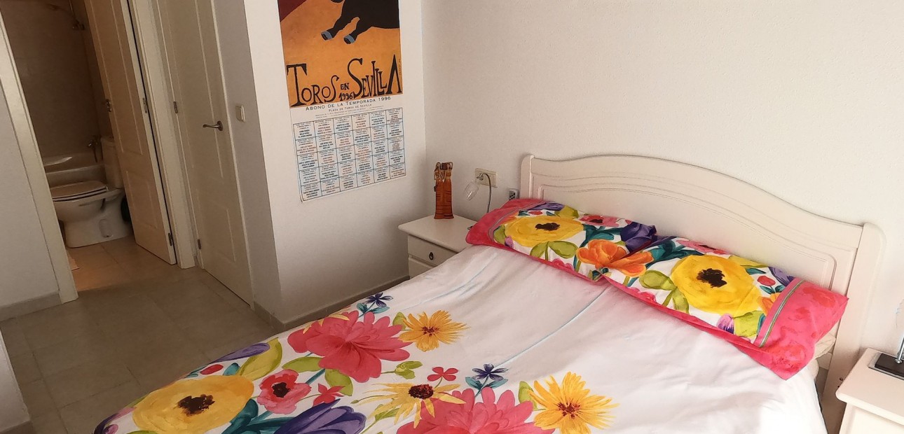 Venta - Apartamento / piso -
Jacarilla - Jacarilla - Town