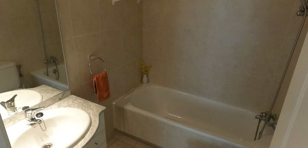 Venta - Apartamento / piso -
Jacarilla - Jacarilla - Town