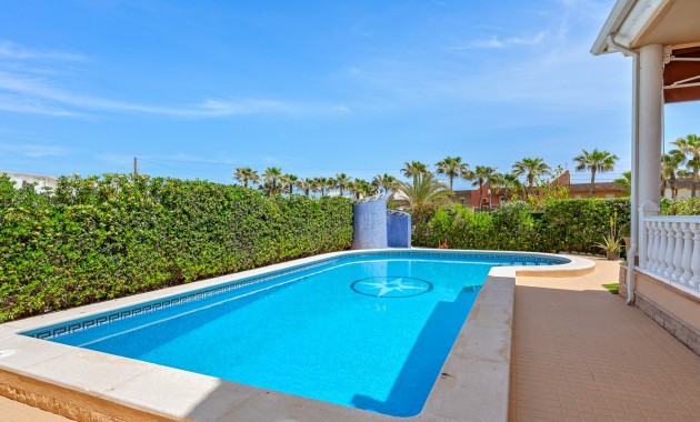 Venta - Detached Villa -
Torrevieja - Torre La Mata