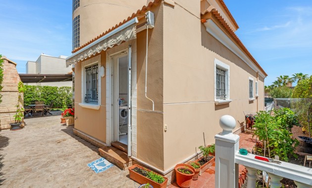Venta - Detached Villa -
Torrevieja - Torre La Mata