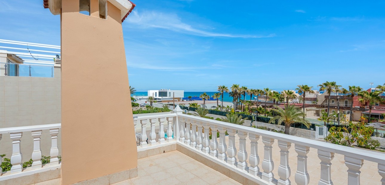 Venta - Detached Villa -
Torrevieja - Torre La Mata