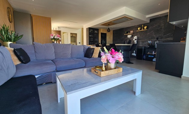 Herverkoop - Detached Villa -
Algorfa