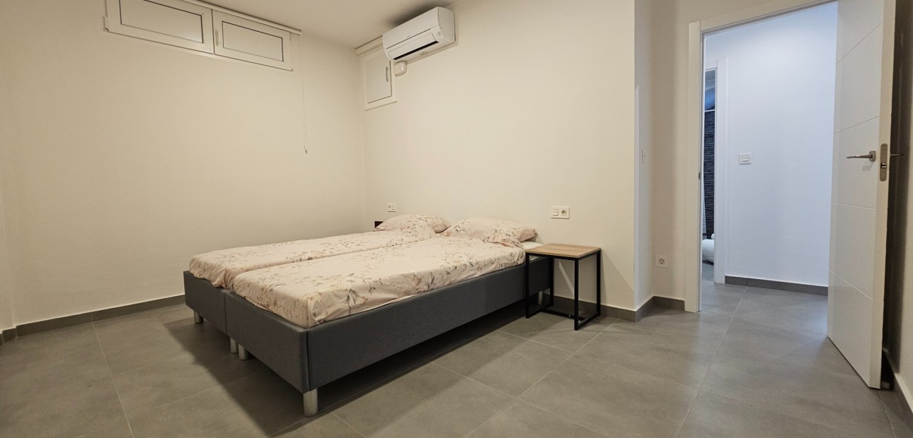 Venta - Detached Villa -
La Marina