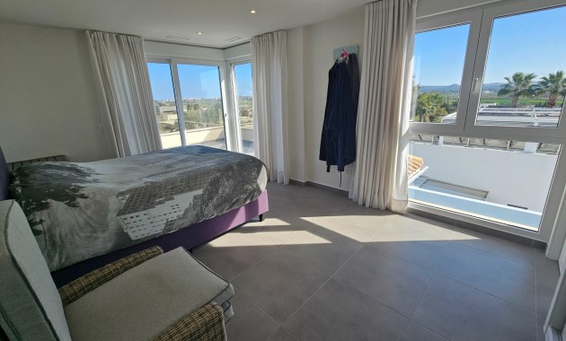 Venta - Detached Villa -
La Marina