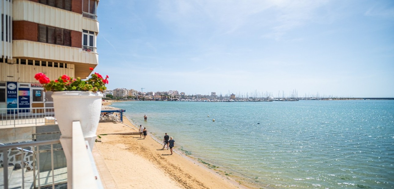 Venta - Apartamento / piso -
Torrevieja - Acequion