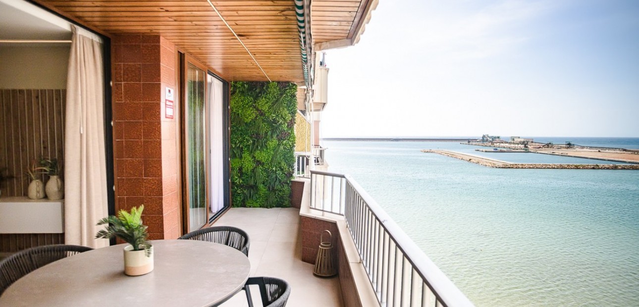 Venta - Apartamento / piso -
Torrevieja - Acequion