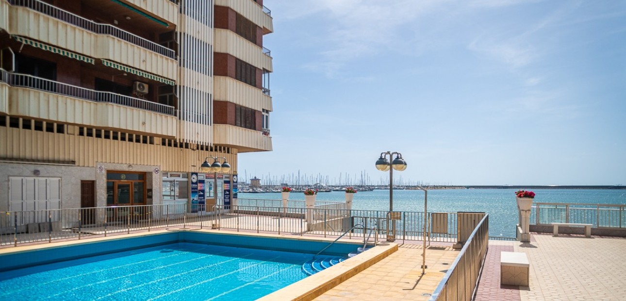 Venta - Apartamento / piso -
Torrevieja - Acequion