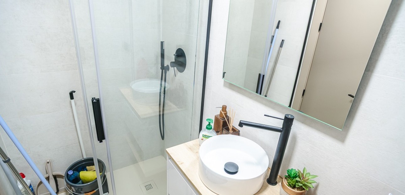 Venta - Apartamento / piso -
Torrevieja - Acequion