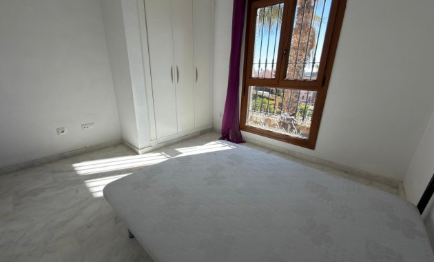 Venta - Bungalow -
Algorfa - La Finca Golf Resort