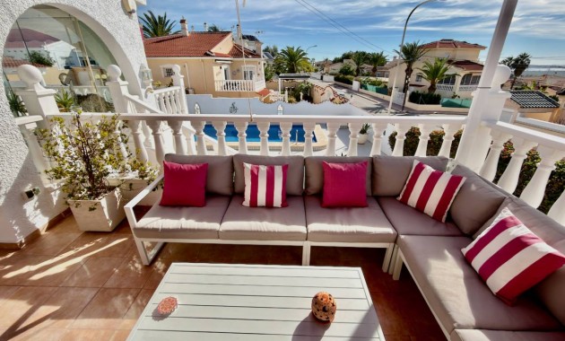 Sale - Villa -
Ciudad Quesada