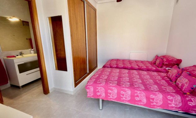 Sale - Villa -
Ciudad Quesada