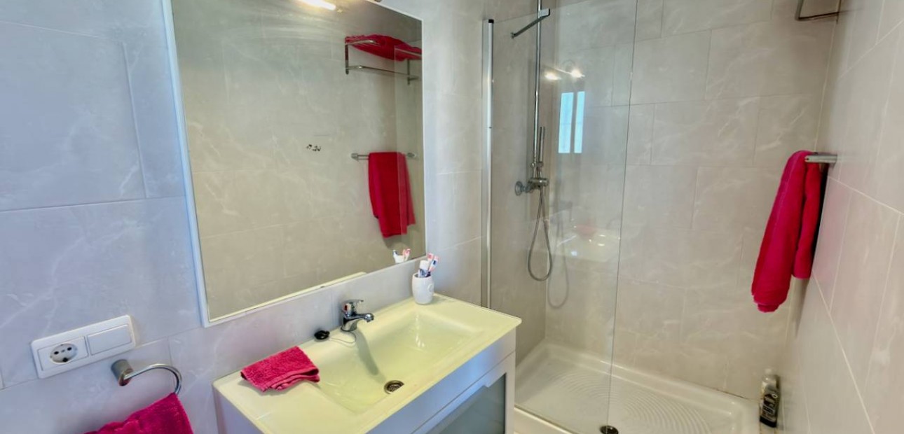 Sale - Villa -
Ciudad Quesada