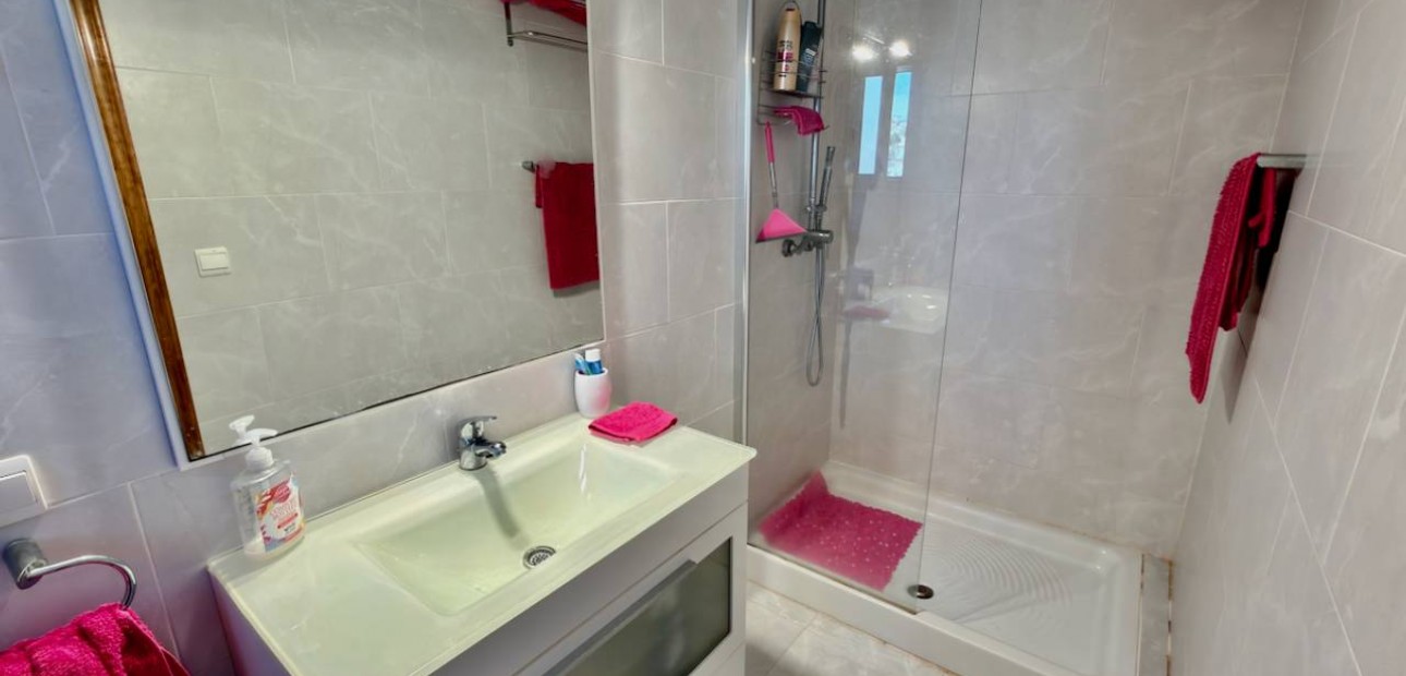 Sale - Villa -
Ciudad Quesada