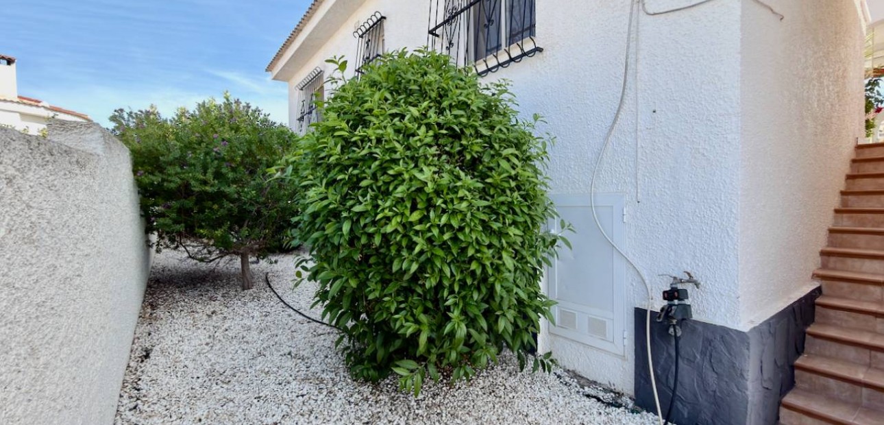 Sale - Villa -
Ciudad Quesada