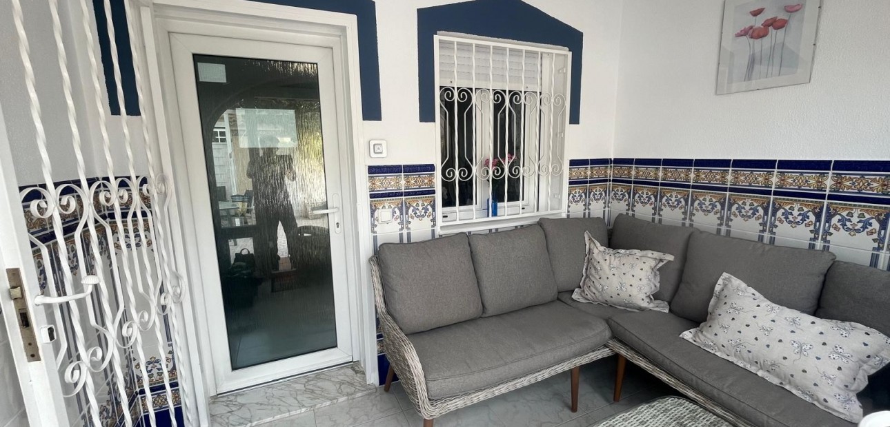 Venta - Adosado -
Ciudad Quesada - Dona Pepa