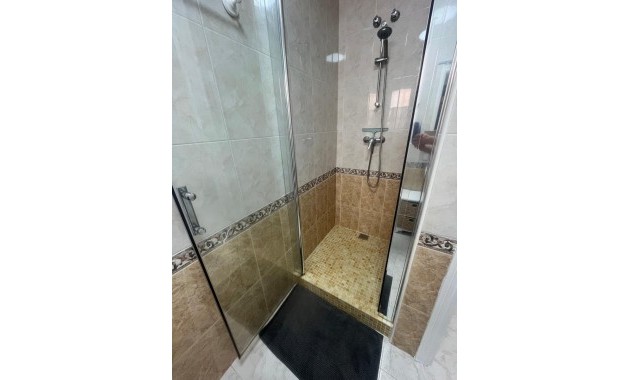 Venta - Adosado -
Ciudad Quesada - Dona Pepa