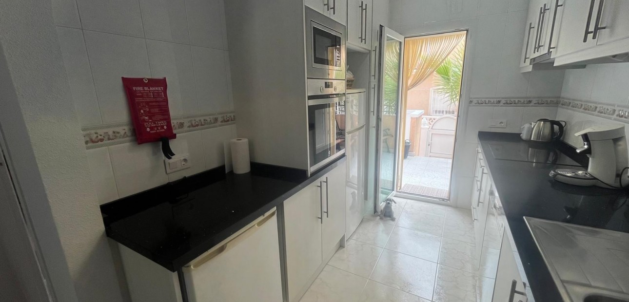 Venta - Adosado -
Ciudad Quesada - Dona Pepa