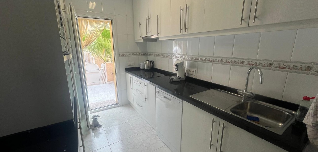 Venta - Adosado -
Ciudad Quesada - Dona Pepa