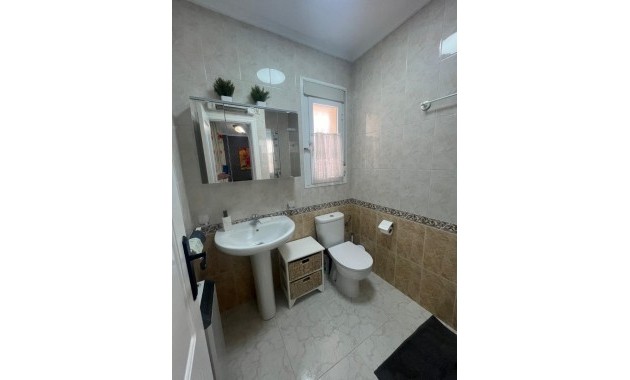 Venta - Adosado -
Ciudad Quesada - Dona Pepa