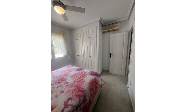 Venta - Adosado -
Ciudad Quesada - Dona Pepa