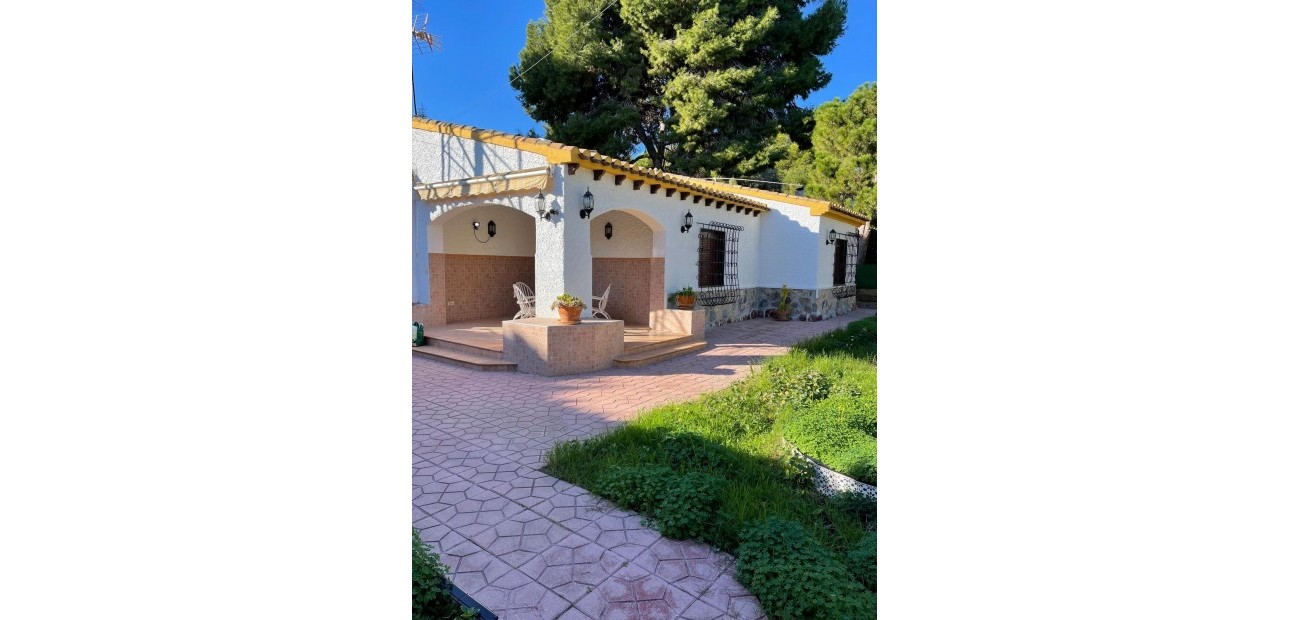 Venta - Villa -
Orihuela Costa - Rocio del Mar