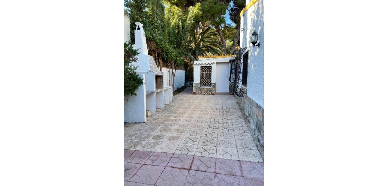 Venta - Villa -
Orihuela Costa - Rocio del Mar