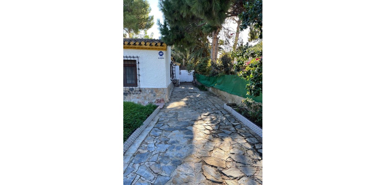 Venta - Villa -
Orihuela Costa - Rocio del Mar