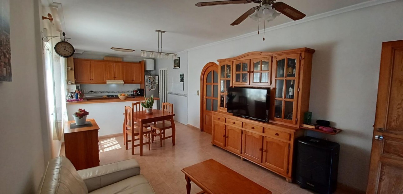 Venta - Bungalow -
Orihuela Costa - La Chismosa