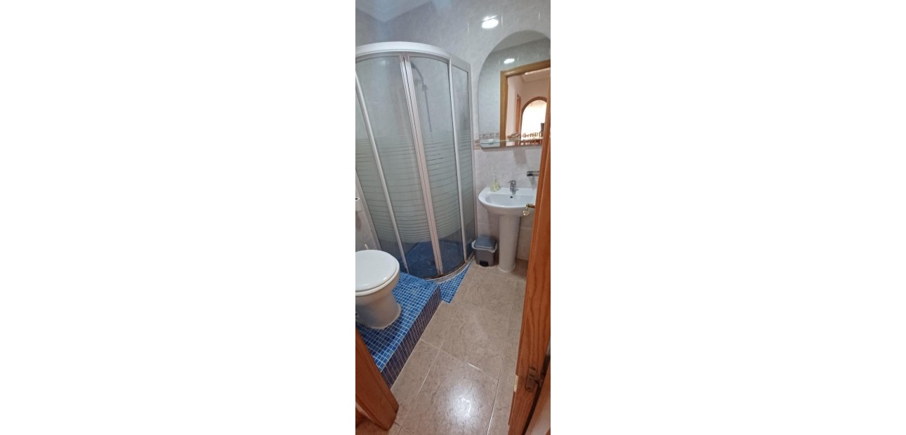 Venta - Bungalow -
Orihuela Costa - La Chismosa