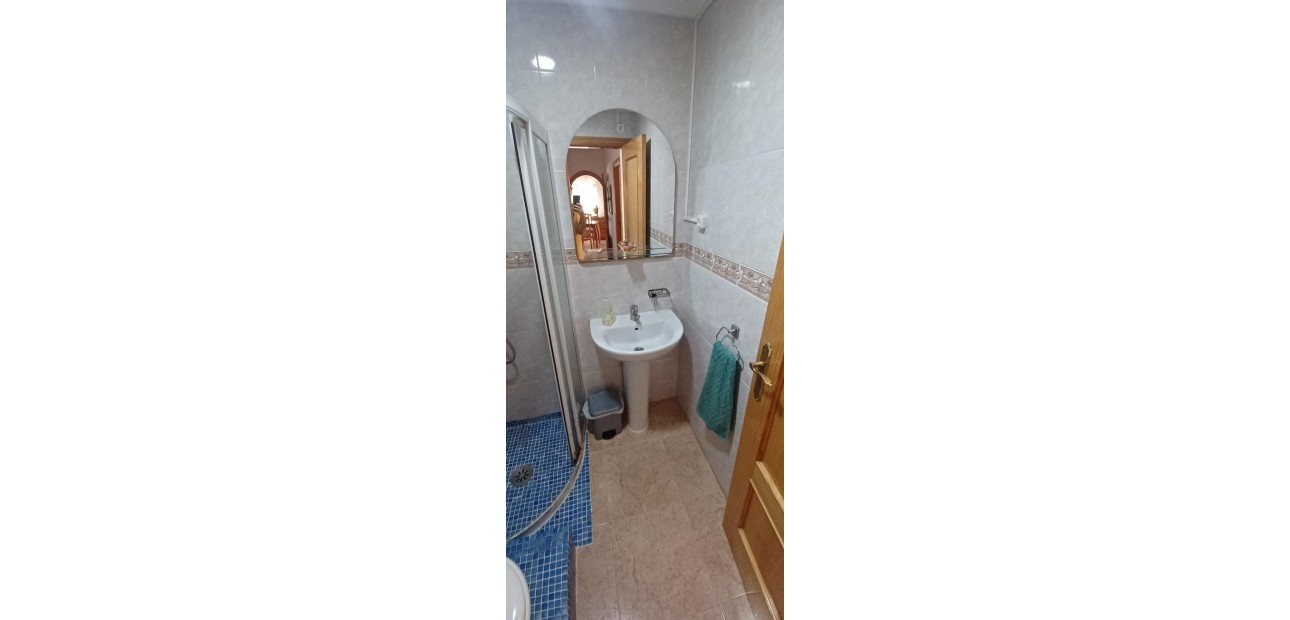 Venta - Bungalow -
Orihuela Costa - La Chismosa