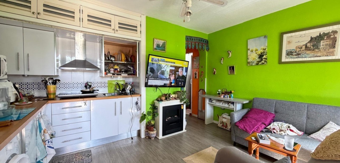 Venta - Apartamento / piso -
Orihuela Costa - La Zenia