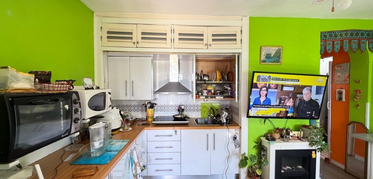 Venta - Apartamento / piso -
Orihuela Costa - La Zenia