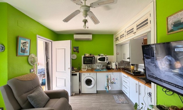 Venta - Apartamento / piso -
Orihuela Costa - La Zenia