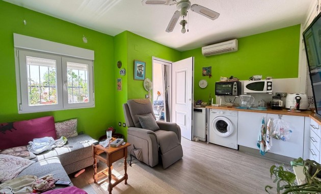 Venta - Apartamento / piso -
Orihuela Costa - La Zenia