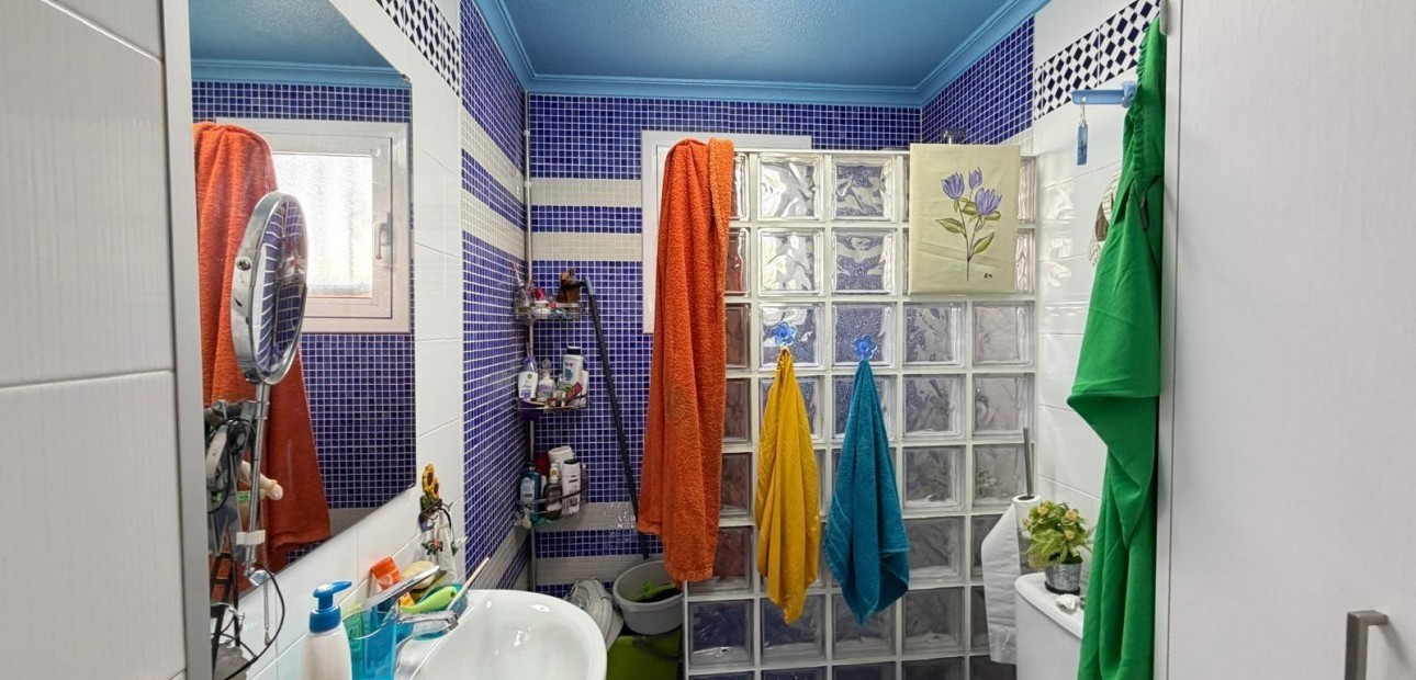 Venta - Apartamento / piso -
Orihuela Costa - La Zenia