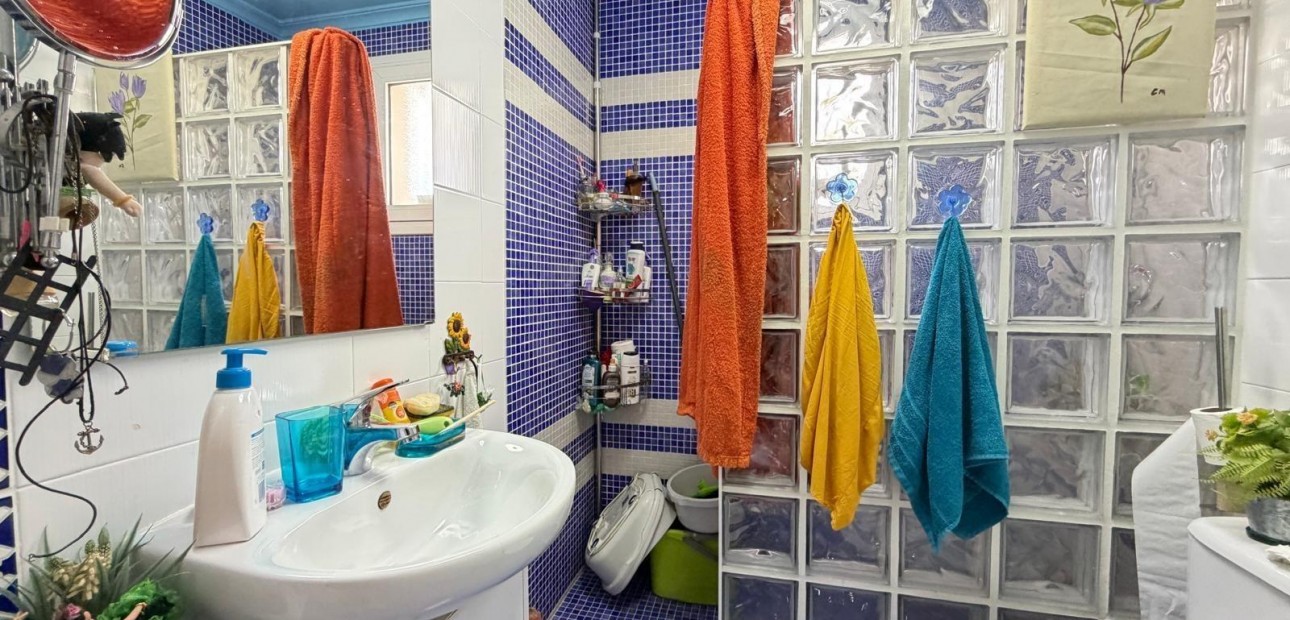 Venta - Apartamento / piso -
Orihuela Costa - La Zenia