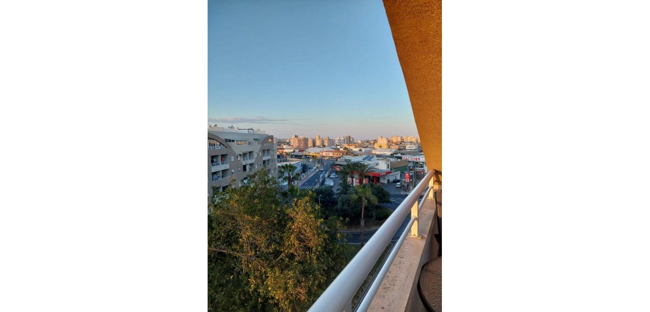 Venta - Ático -
Torrevieja - Centro